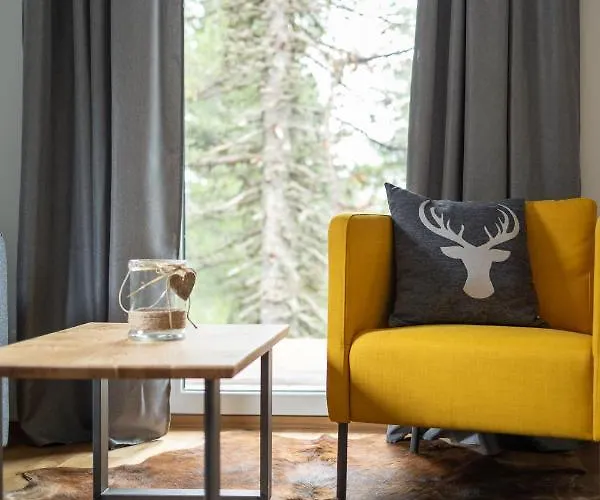 Luxalps- Turrach Alm Nr 1-4 Gruensee- Sauna- Skifahren- Wandern- בקתה